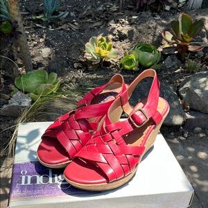 Indigo by Clark’s red leather wedged sandal
